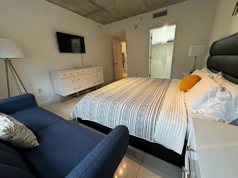 3250 NE 1st Ave #612 — Photo 14