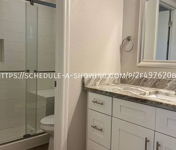 11907 Saint Charles Blvd — Photo 19