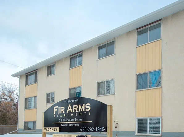 16 Fir St, Strathcona County, AB T8A 1Z6