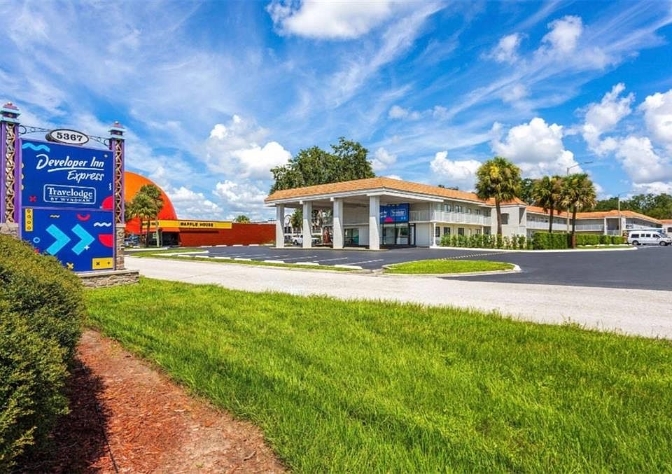 1st image of 5367 W IRLO BRONSON MEMORIAL HWY #1-103