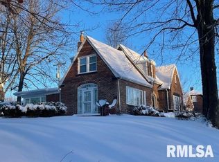 460 S Edwards St, Macomb, IL 61455