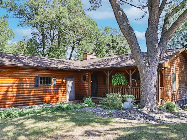 4302 Lakeview Dr, Cushing, MN 56443