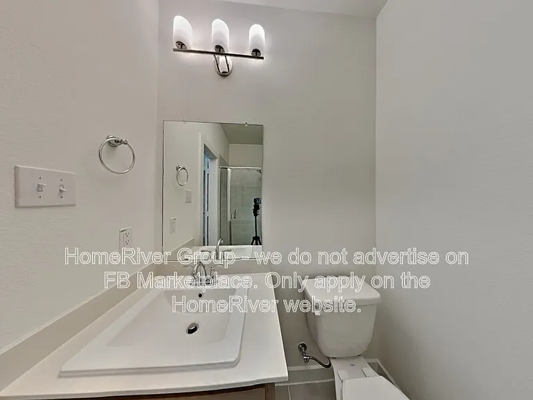 425 Leopold Trl — Photo 17