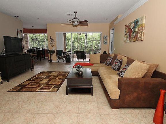 3rd image of 3552 Twelve Oaks Cir