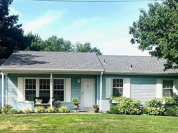 311 S Lake Dr, Brick, NJ 08724