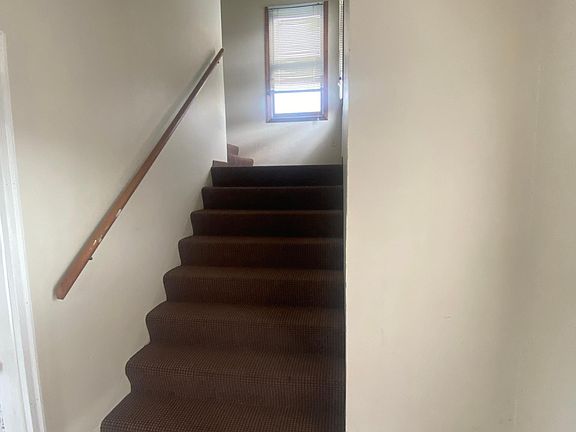 2nd image of 3116 Emerson Ave S APT 4