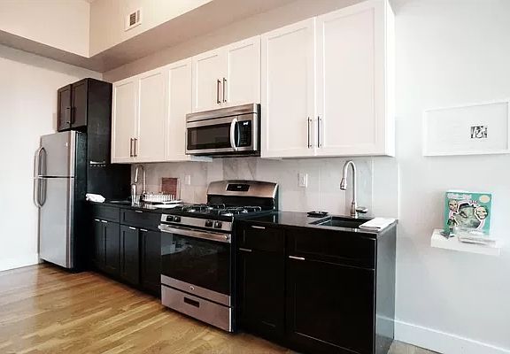 4th image of 53 S 11th St #H6