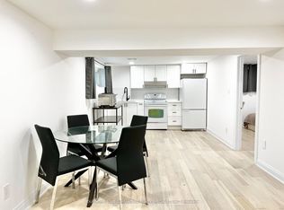 2 Pannahill Rd UNIT 2, Toronto, ON M3H4N3