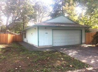 272 NE Park Pl, Hillsboro, OR 97124