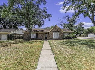 6003 De Milo Dr, Houston, TX 77092