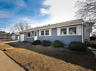 619 W 19th Ave, Oshkosh, WI 54902