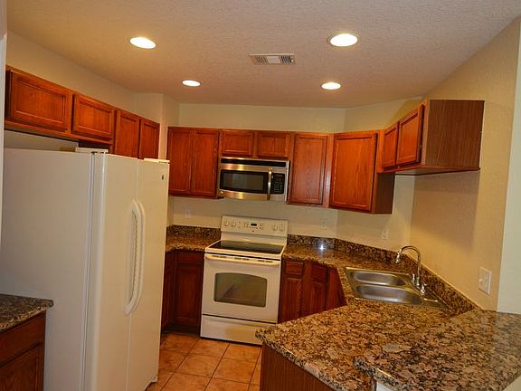 5th image of 4600 E Moody Blvd #11