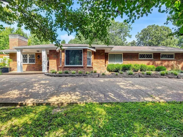 12435 Cinema Ln, Saint Louis, MO 63127