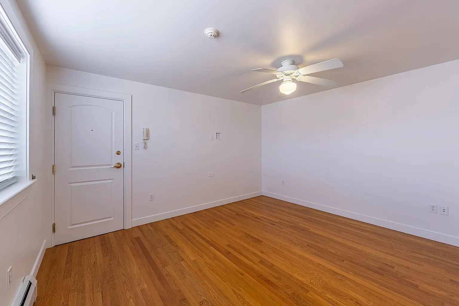 1 bed, 625 sqft, $1,750 — Photo 4