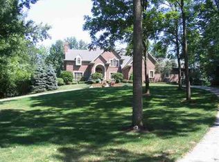 401 N Timber Ridge Ct, Muncie, IN 47304