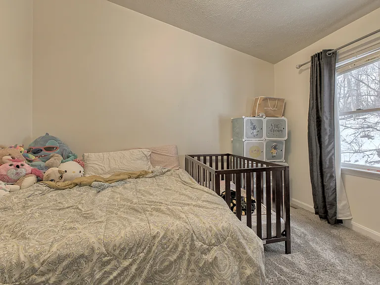 128 Winston Way — Photo 15