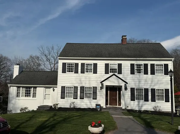 369 Stadium Blvd, Lewisburg, PA 17837