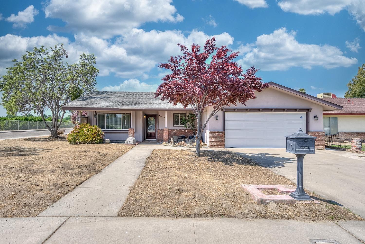 1015 N Wilson Pl, Porterville, CA 93257 Zillow