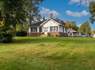 1443 Hazelwood St, Saint Paul, MN 55106