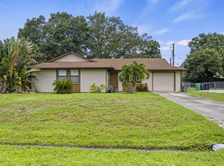 1882 SW Agnes St, Port Saint Lucie, FL 34953