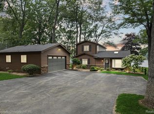 4193 Caney, Commerce Township, MI 48382