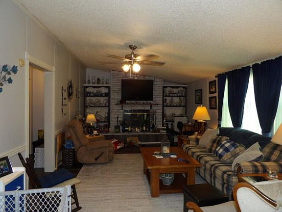 5th image of 1117 Cannon Ln