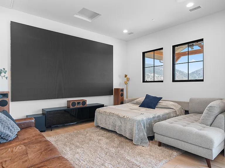 9817 Lorraine Ridge Trl — Photo 36