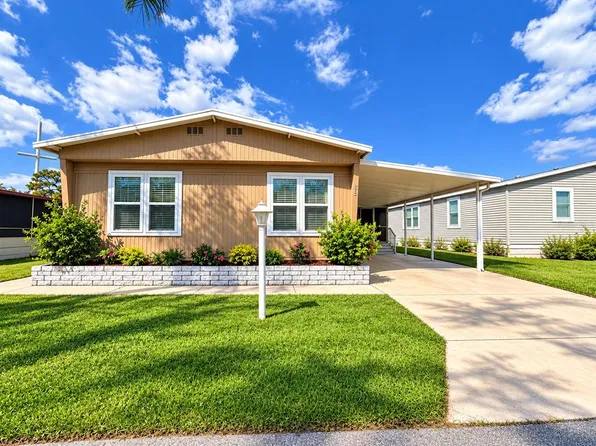 921 FAITH CIRCLE E #35, BRADENTON, FL 34212
