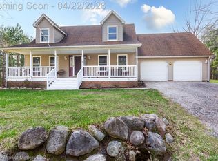 17128 Jon Jon Ter, Holly, MI 48442