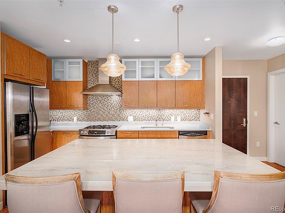 4th image of 410 Acoma Street #203