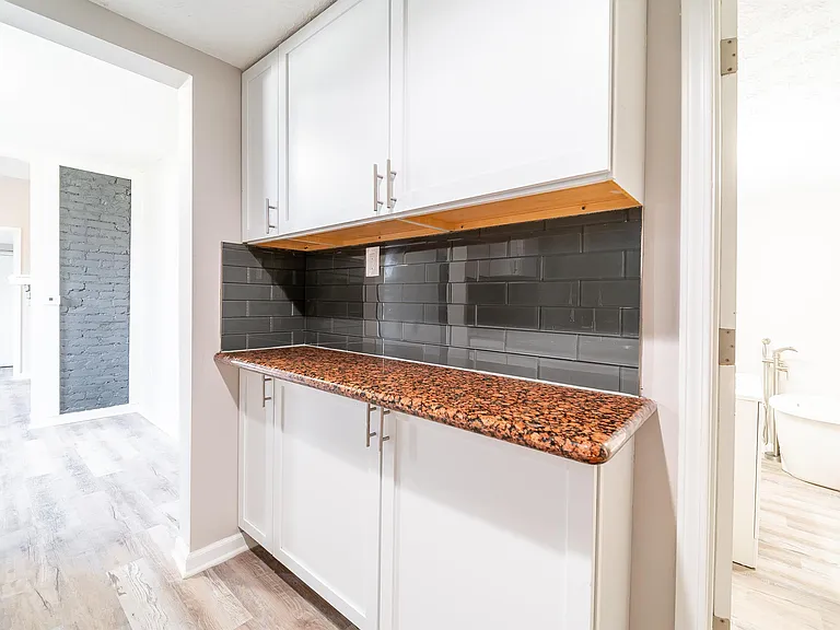 465 Brehl Ave — Photo 21
