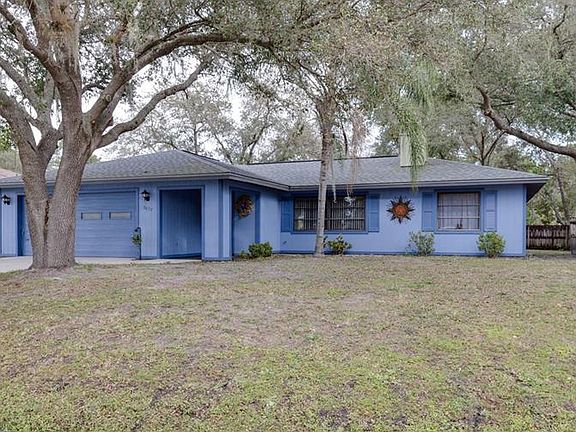 2nd image of 2672 Palomar St