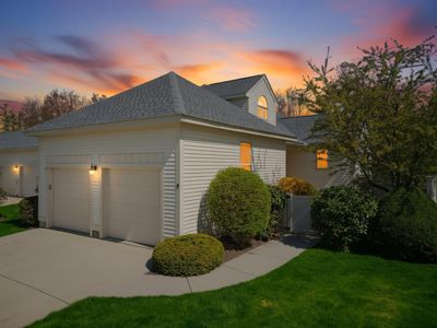 9 Pebble Beach Drive, Bedford, NH, 03110
