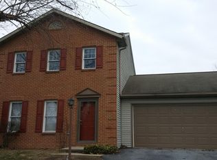 3 Sunrise Dr, Lititz, PA 17543