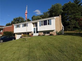 157 N Vireo Dr, Mc Kees Rocks, PA 15136