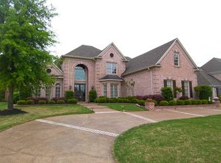 10120 Avent Ridge Dr, Collierville, TN 38017