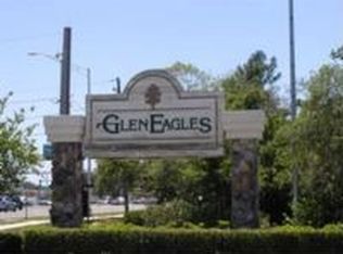 1902 Lennox Rd E, Palm Harbor, FL 34683