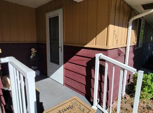 752 N 195th St, Shoreline, WA 98133