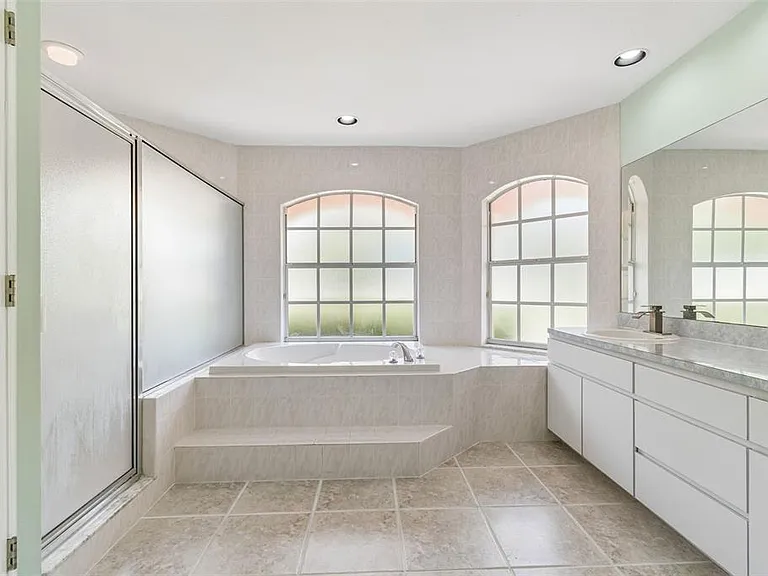 9619 Springbrook Dr — Photo 28