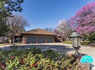 2101 Fleming St, Garden City, KS 67846