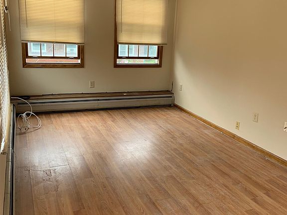 2nd image of 3 Alsen St Floor 2