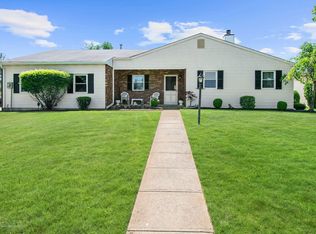 15 Coventry Ter, Marlboro, NJ