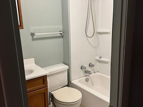 2nd image of 239 N Middle St APT 8