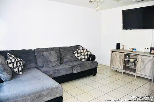 2nd image of 9523 Strech Ave