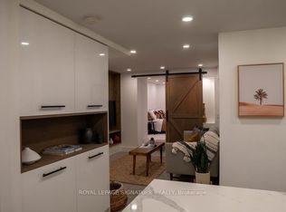 166 Oakmount Rd, Toronto, ON M6P2M9