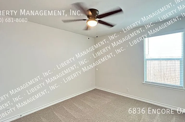 6836 Encore Oaks — Photo 15