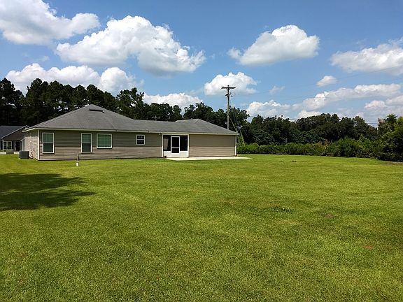 3rd image of 5601 Emily Ln