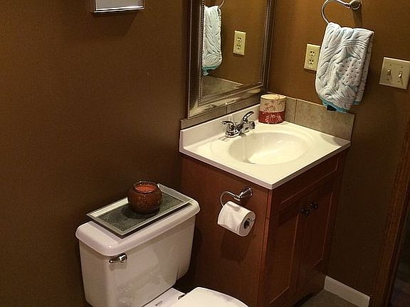 1/2 Bath - Laundry