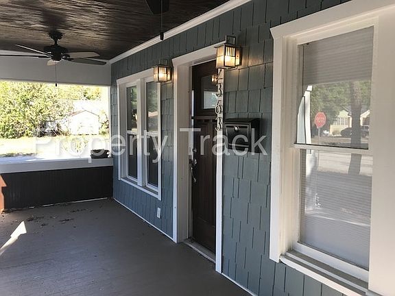 4th image of 2363 4th Ave N