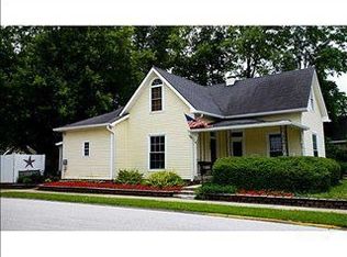 225 N Broadway St, Greenfield, IN 46140